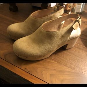 Madewell Mario Suede Slingback Clogs